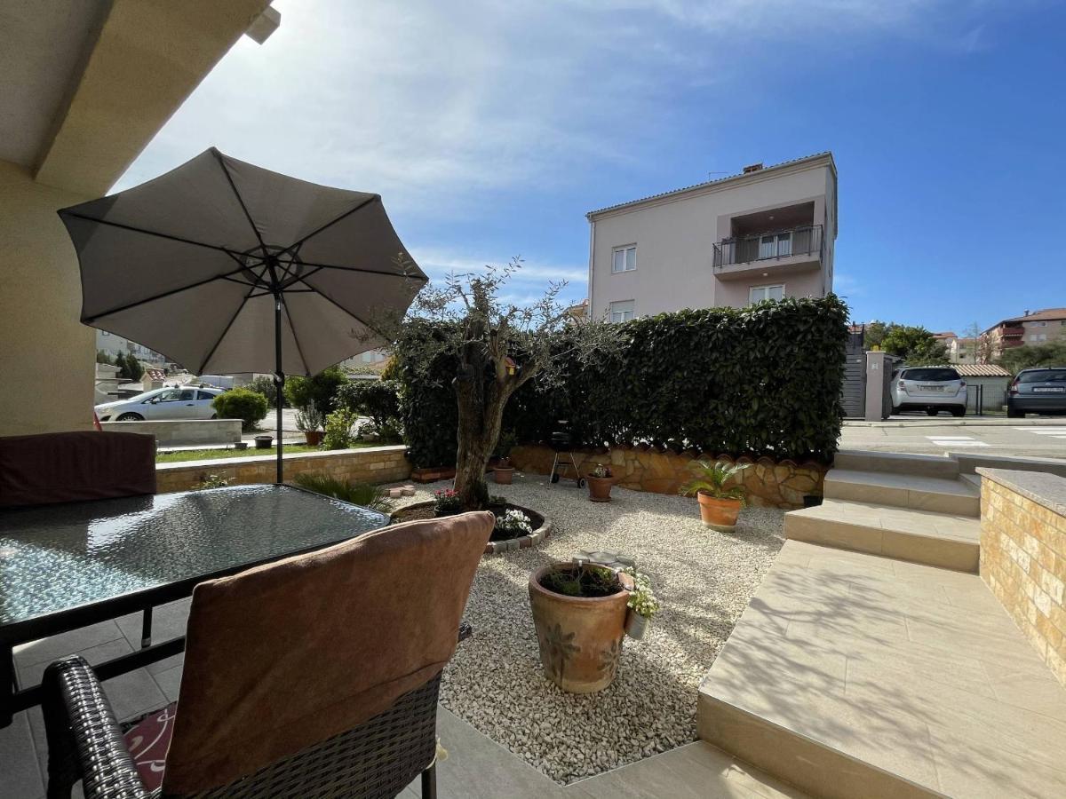 Apartment Malu Pula Exterior photo